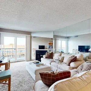 Apartment Blue Marlin Unit 302 