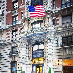 מלון The At Fifth Avenue, ניו יורק